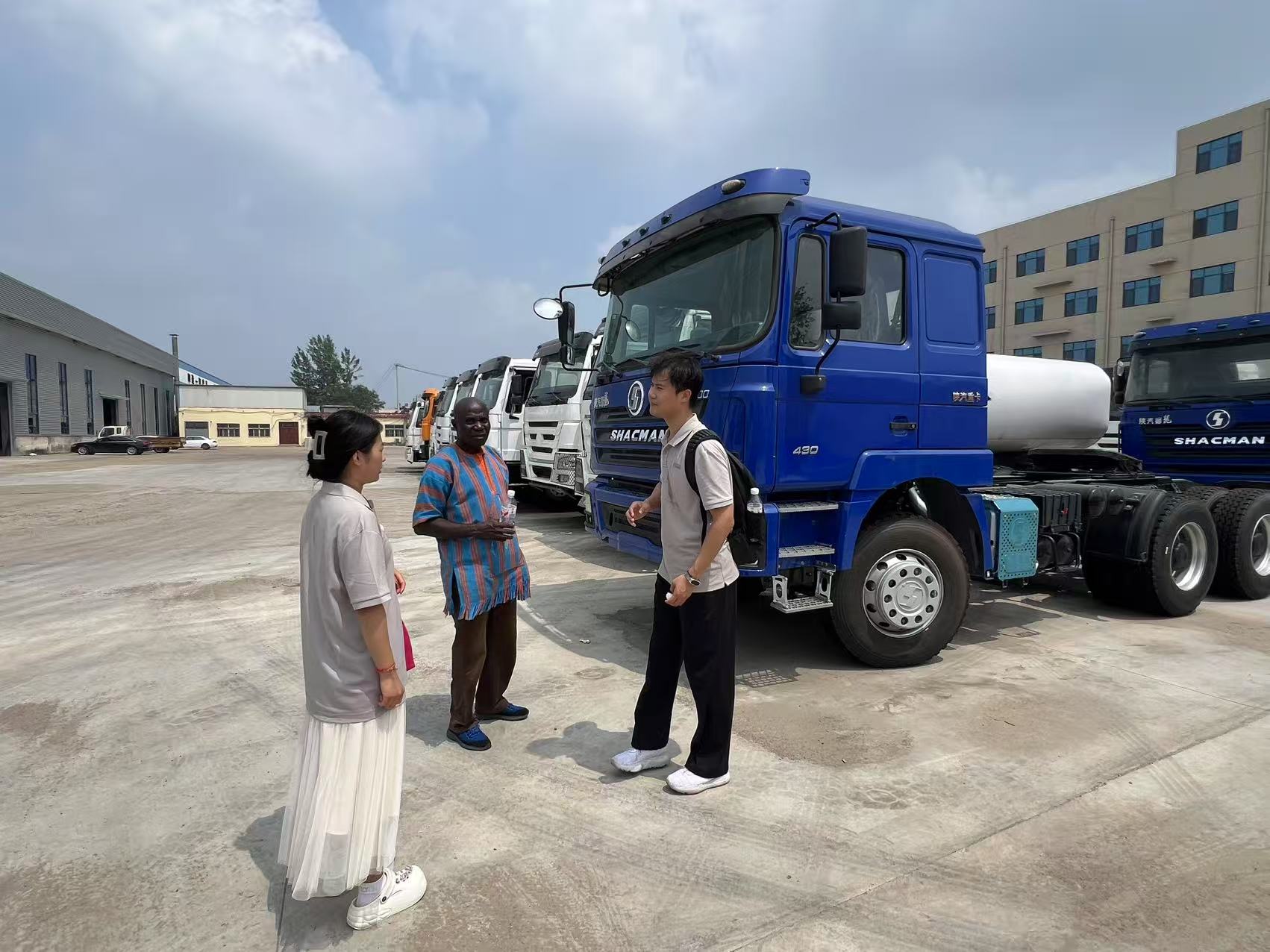 Collaboration transfrontalière : des clients soudanais visitent l'usine de Luyi et signent des contrats avec succès