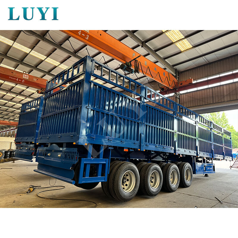 Nouvel élan pour la logistique transfrontalière : des semi-remorques à parois latérales à cinq essieux expédiées avec succès à Madagascar, renforçant les liens de coopération en matière de fret sino-africain