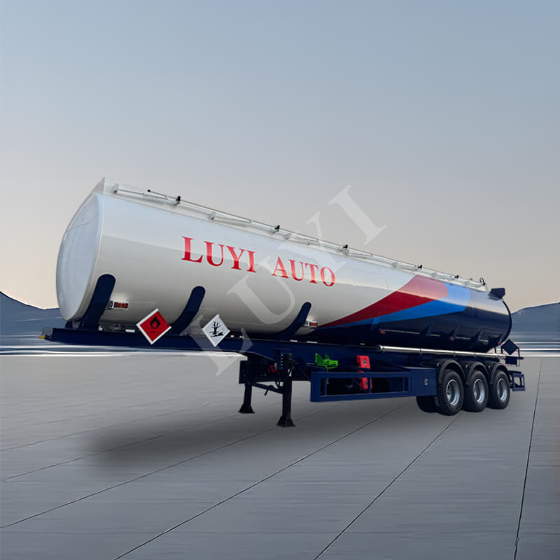 Semi-remorque citerne à huile en acier au carbone de 45 000 litres à 3 essieux et 5 compartiments Semi-remorque citerne à huile en acier au carbone de 45 000 litres à 3 essieux et 5 compartiments