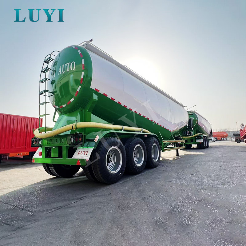 Semi-remorque à réservoir de poudre à 3 essieux de 60 m³ pour le ciment, les cendres volantes et les poudres sèches en vrac