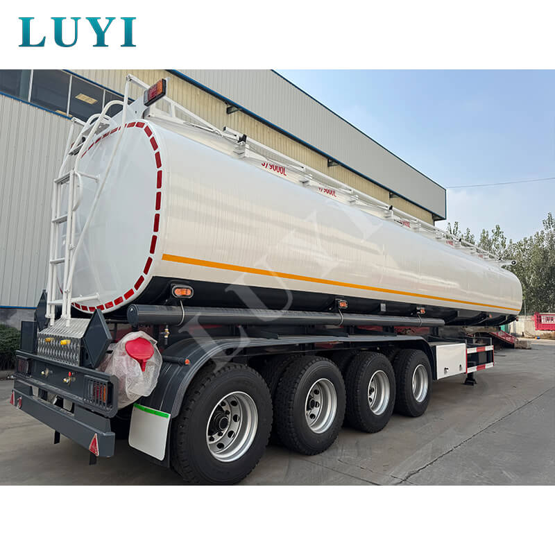 De l’inspection au partenariat approfondi : comment une délégation zimbabwéenne a confirmé que la remorque-citerne de 45 000 L de Luyi Auto était le bon choix