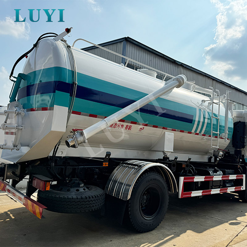 Camion d'aspiration des eaux usées d'ISUZU GIGA 6×4 20CBM pour l'assainissement municipal