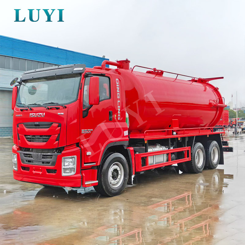 Camion d'aspiration des eaux usées ISUZU GIGA 6×4 20CBM pour l'assainissement municipal et le transport des boues